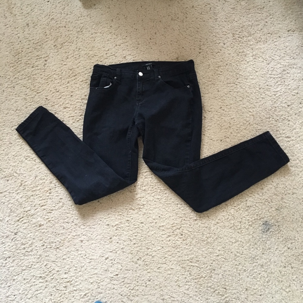 Forever 21 size small black skinny jeans